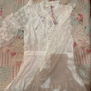 White Lace Long Sleeve Dress